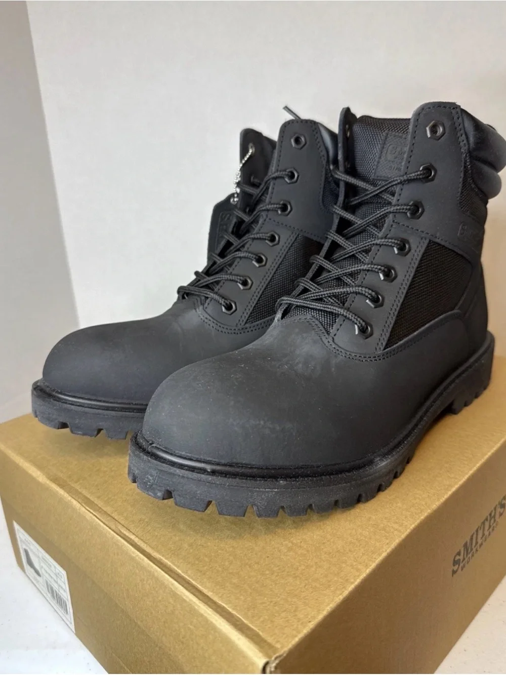 SMITH Men's Black Work Boots - Lace-Up Ankle Boot size 10